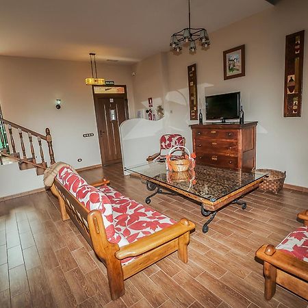 Casa Rural El Almendro De Maria Ponferrada Eksteriør bilde