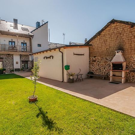 Casa Rural El Almendro De Maria Ponferrada Eksteriør bilde