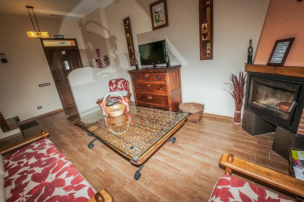 Casa Rural El Almendro De Maria Ponferrada Eksteriør bilde