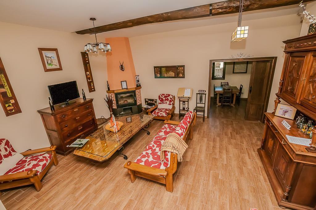 Casa Rural El Almendro De Maria Ponferrada Eksteriør bilde