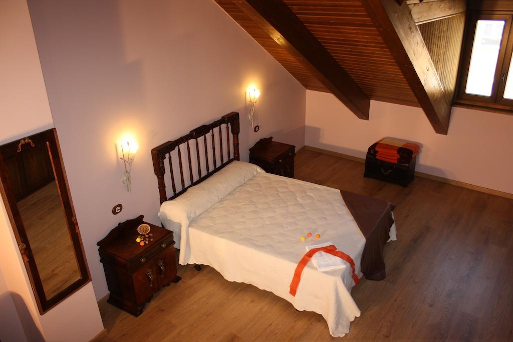 Casa Rural El Almendro De Maria Ponferrada Rom bilde