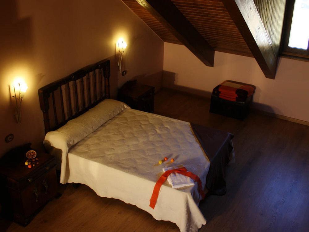 Casa Rural El Almendro De Maria Ponferrada Eksteriør bilde